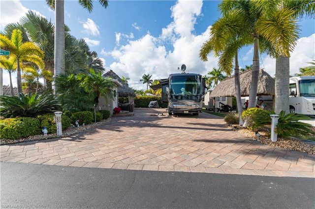 5228 Marsh Mallow TRL, Fort Myers, FL 33905