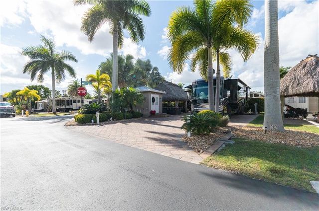 5228 Marsh Mallow TRL, Fort Myers, FL 33905