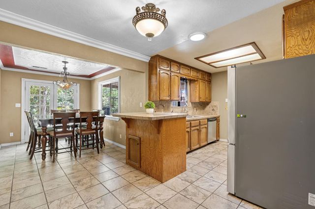 35303 Bonadelle Avenue, Madera, CA 93636