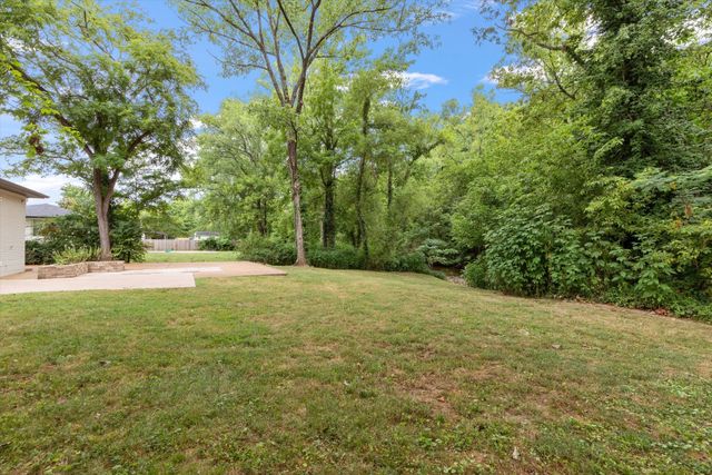 5017 Suter Dr, Nashville, TN 37211