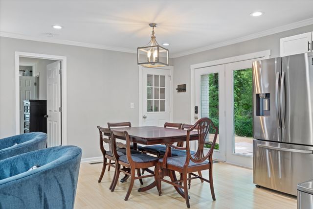 5017 Suter Dr, Nashville, TN 37211