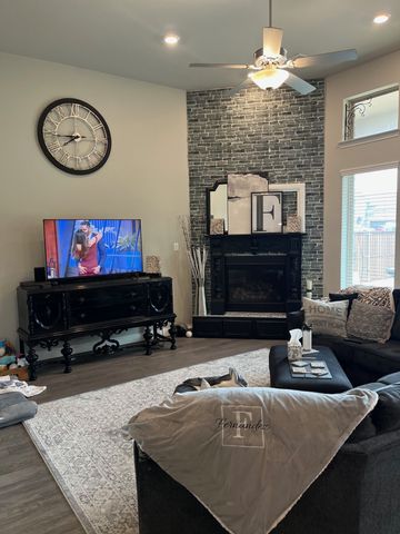 1500 Snapdragon Court, Celina, TX 75078