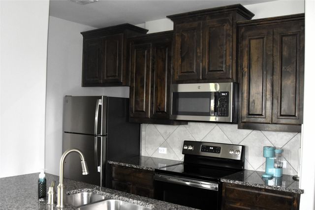 1500 Snapdragon Court, Celina, TX 75078