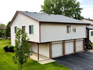 7544 Bristol Lane 5, Hanover Park, IL 60133