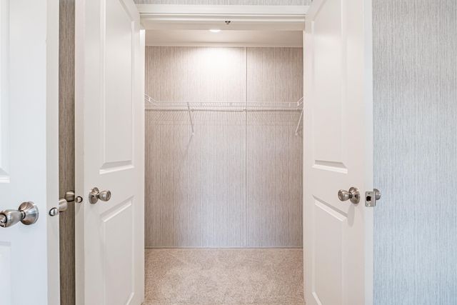 75 Diamondback Drive, Rochester, NH 03868