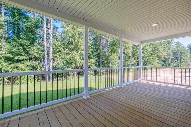 75 Diamondback Drive, Rochester, NH 03868