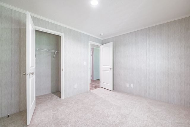 75 Diamondback Drive, Rochester, NH 03868