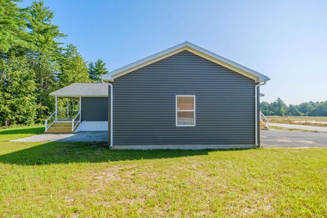 75 Diamondback Drive, Rochester, NH 03868