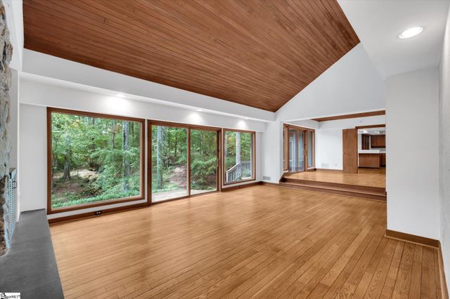 100 Brookside Way, Greenville, SC 29605