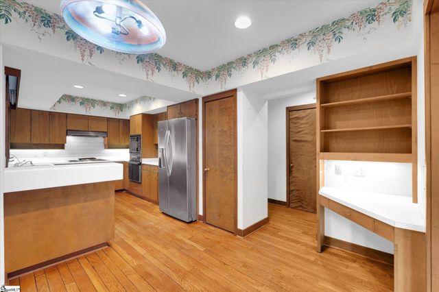 100 Brookside Way, Greenville, SC 29605