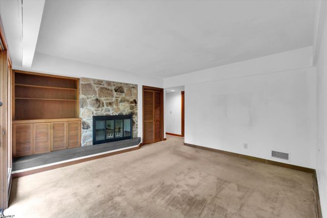 100 Brookside Way, Greenville, SC 29605