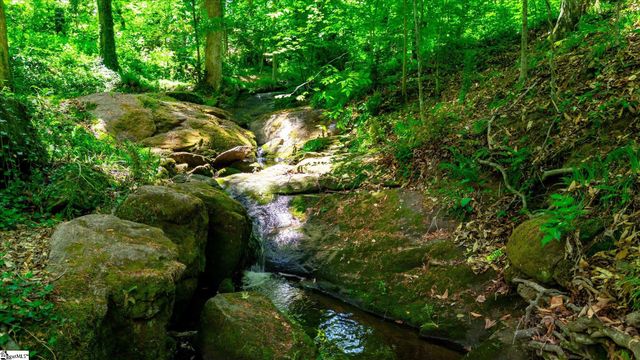100 Brookside Way, Greenville, SC 29605
