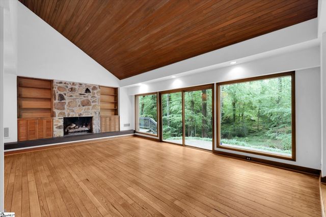 100 Brookside Way, Greenville, SC 29605