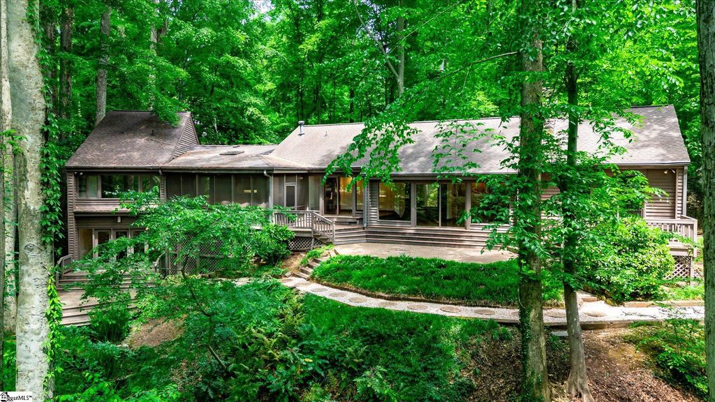 100 Brookside Way, Greenville, SC 29605