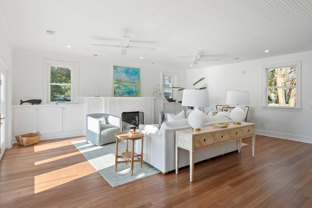 2218 Myrtle Avenue, Sullivans Island, SC 29482