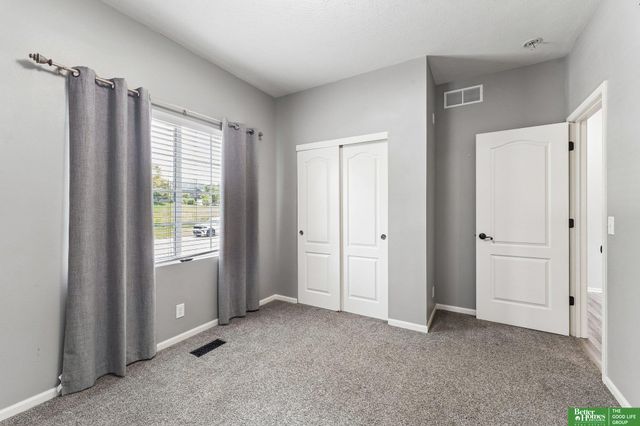 6124 S 189th Avenue, Omaha, NE 68135