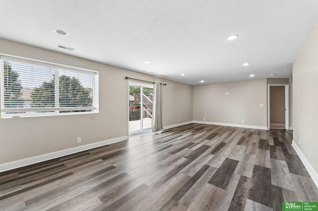 6124 S 189th Avenue, Omaha, NE 68135
