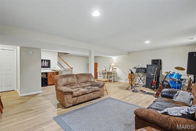 2417 S Lakeridge Court 14, Lake St Louis, MO 63367