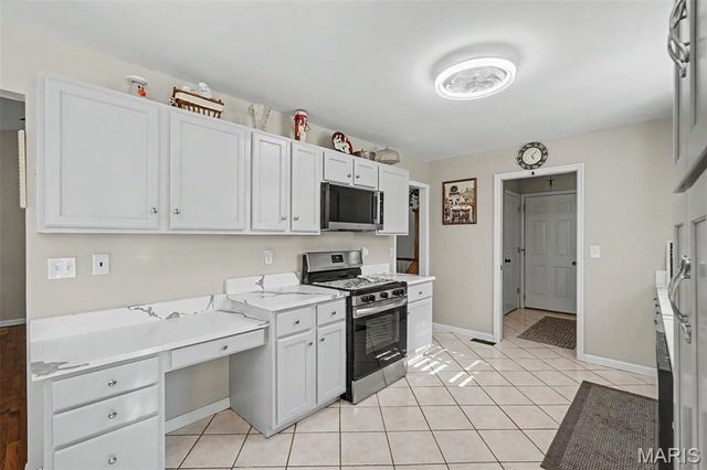 2417 S Lakeridge Court 14, Lake St Louis, MO 63367