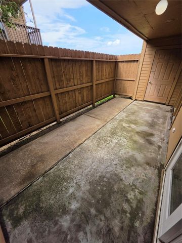 10555 Turtlewood Court 1206, Houston, TX 77072