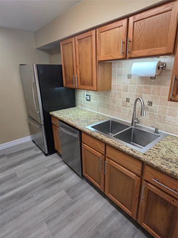 10555 Turtlewood Court 1206, Houston, TX 77072