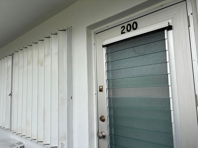 200 Berkshire J, West Palm Beach, FL 33417