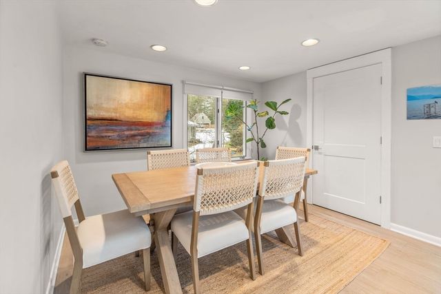 16 Bosun's Lane, Mashpee, MA 02649