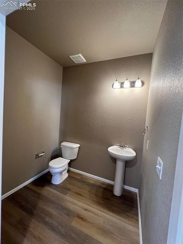 1729 Sandtoft Heights, Colorado Springs, CO 80951