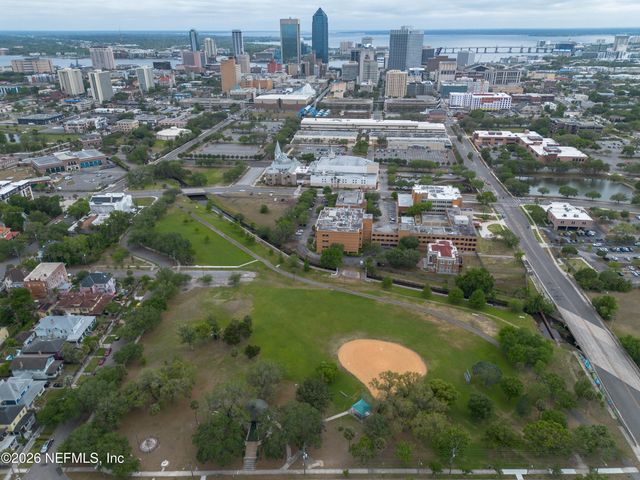 231 W 6TH Street, Jacksonville, FL 32206