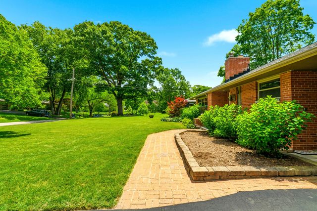 2781 Stratford Drive, Upper Arlington, OH 43220