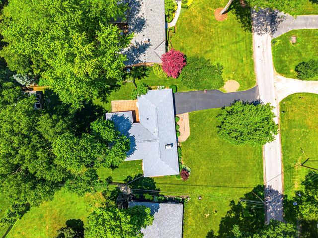 2781 Stratford Drive, Upper Arlington, OH 43220