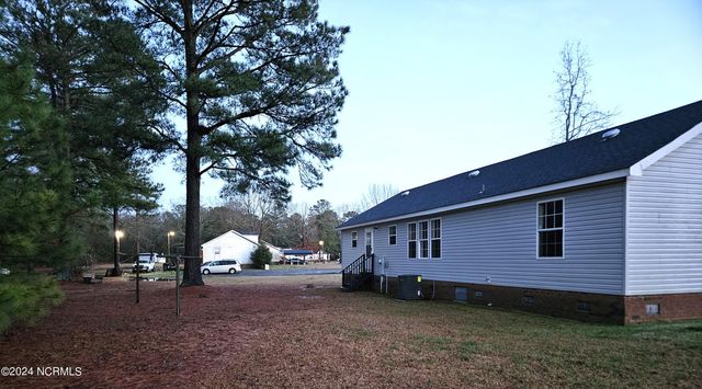 648 Bronty Road, Greenville, NC 27834