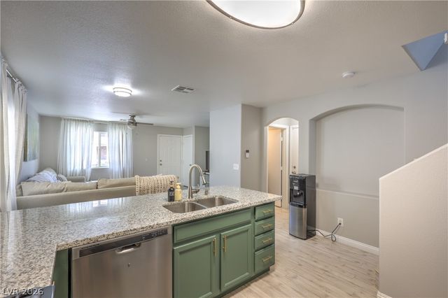 10447 Fancy Fern Street, Las Vegas, NV 89183