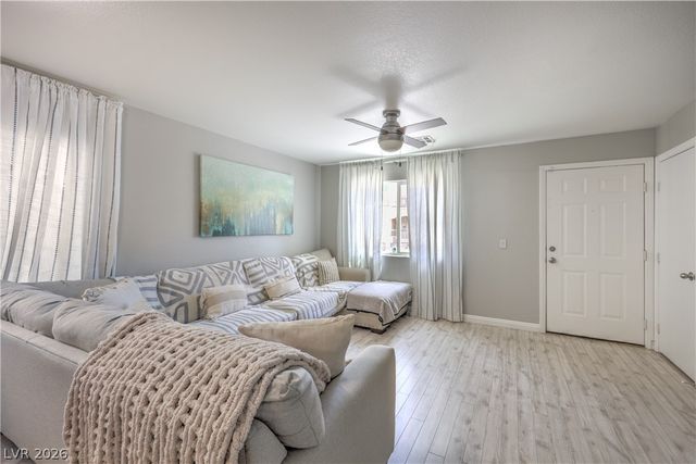 10447 Fancy Fern Street, Las Vegas, NV 89183