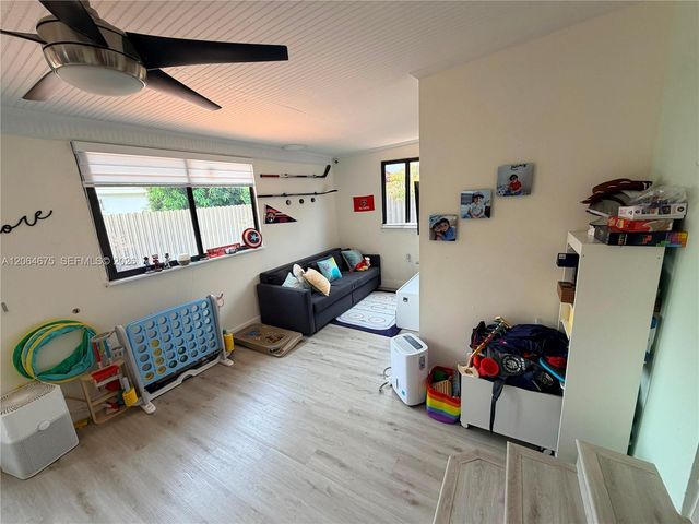 1525 SW 19th Ter, Miami, FL 33145