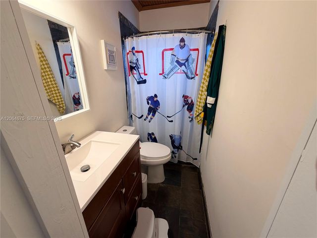 1525 SW 19th Ter, Miami, FL 33145