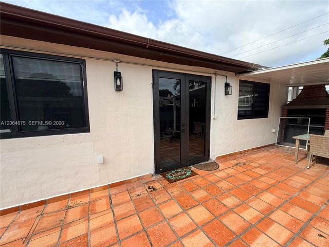1525 SW 19th Ter, Miami, FL 33145
