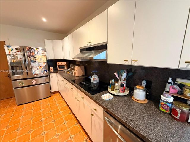 1525 SW 19th Ter, Miami, FL 33145
