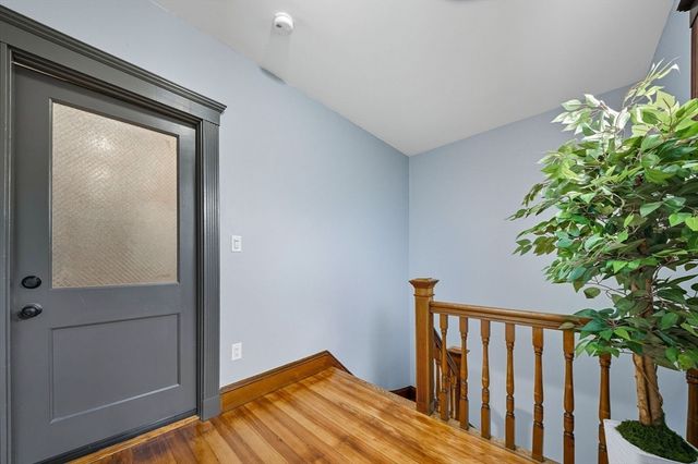 24 Hinckley 3, Boston, MA 02125