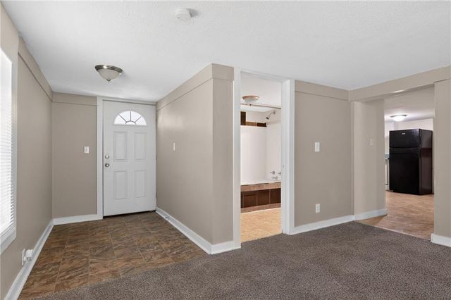 8318 Pershing Road, Raytown, MO 64138