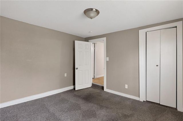 8318 Pershing Road, Raytown, MO 64138