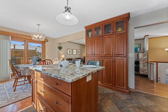 1655 18th Avenue NW, New Brighton, MN 55112