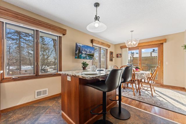 1655 18th Avenue NW, New Brighton, MN 55112