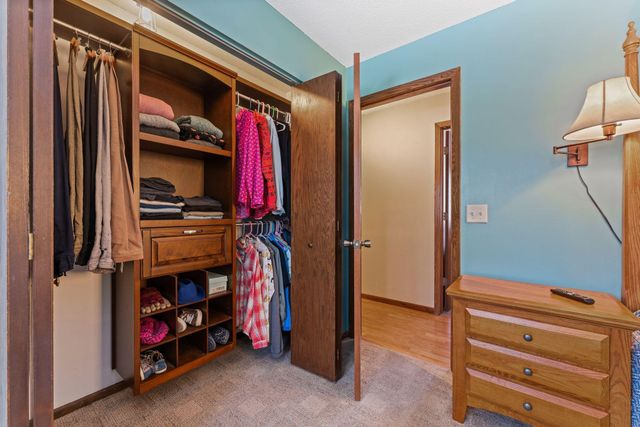 1655 18th Avenue NW, New Brighton, MN 55112