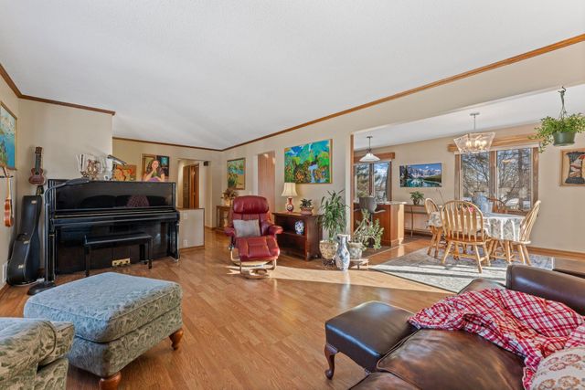 1655 18th Avenue NW, New Brighton, MN 55112