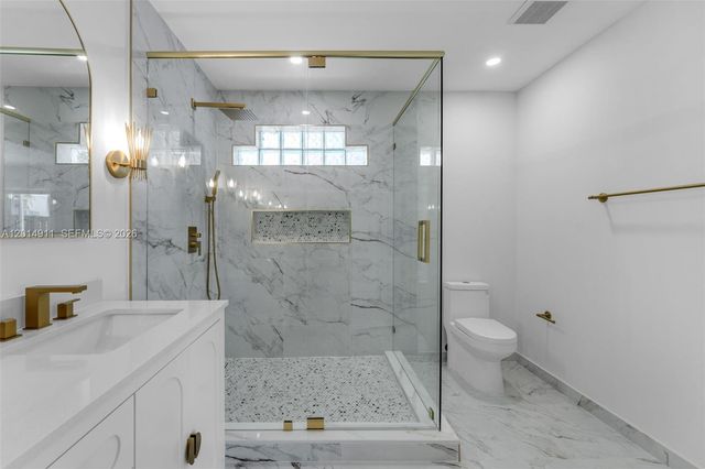 8113 SW 157 CT, Miami, FL 33193