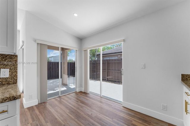 8113 SW 157 CT, Miami, FL 33193