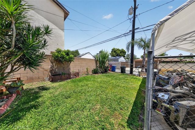1012 N Vernon Avenue, Azusa, CA 91702