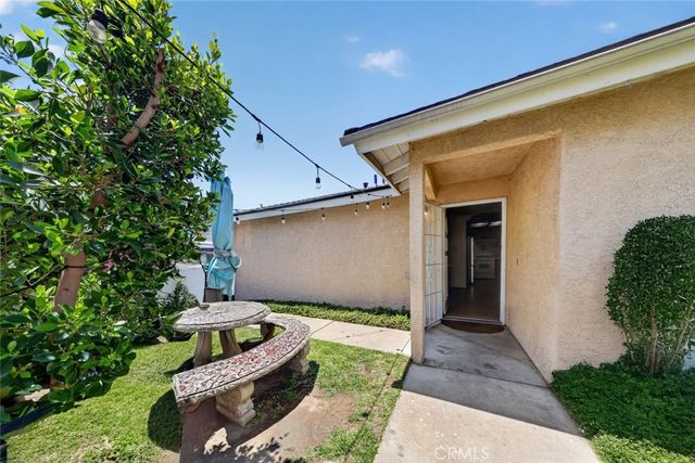 1012 N Vernon Avenue, Azusa, CA 91702