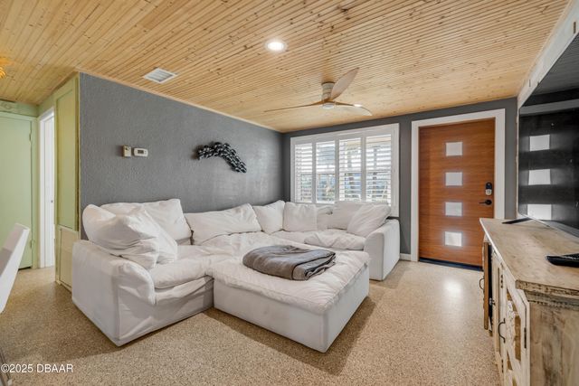 308 Normandy Avenue, New Smyrna Beach, FL 32169